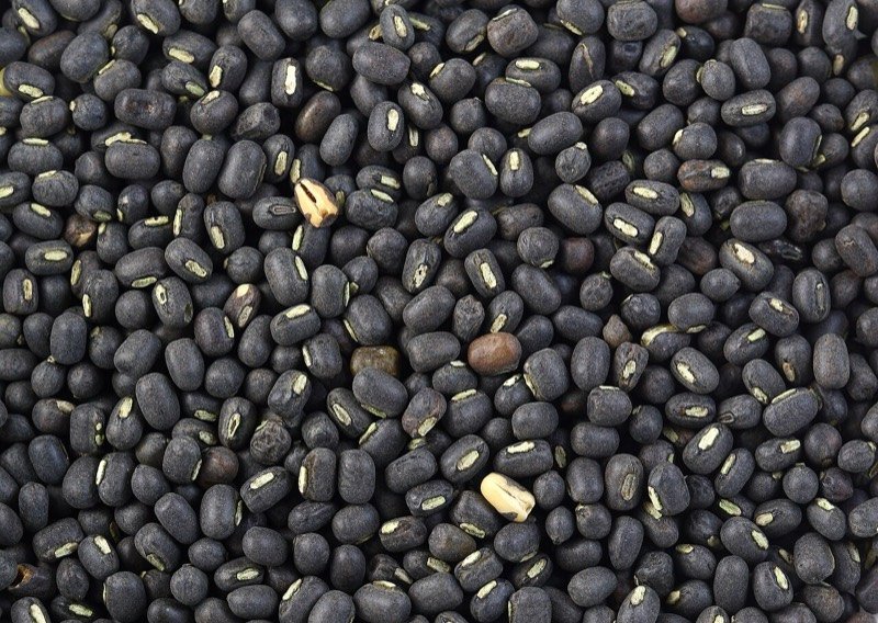 Urad Dal Chilka